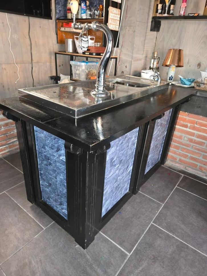 Man Cave Bar - Complete Barinrichting, Hobby en Vrije tijd, Feestartikelen, Gebruikt, Ophalen