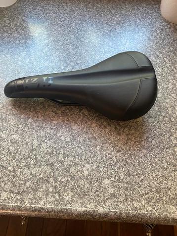 Fizik Monte Zadel - Nieuw beschikbaar voor biedingen