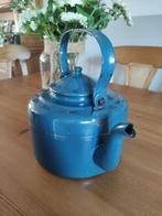Petrol blauwe emaille fluitketel, Antiek en Kunst, Antiek | Emaille, Ophalen of Verzenden