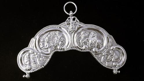 Antieke tasbeugel 1815 Bijbelse voorstellingen, Antiek en Kunst, Antiek | Goud en Zilver, Zilver, Ophalen of Verzenden