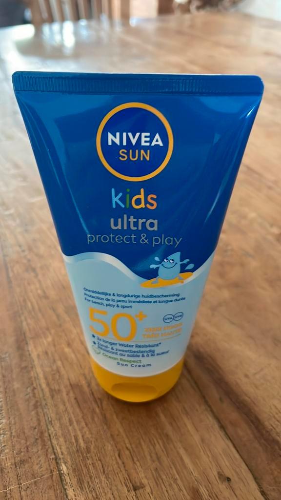 Nivea Sun Kids factor 50+; nieuw en ongebruikt!, Sieraden, Tassen en Uiterlijk, Uiterlijk | Lichaamsverzorging, Nieuw, Zonnebrand of After Sun