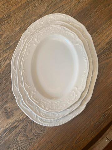 Schalenset Rosenthal Classic Rose Sanssouci beschikbaar voor biedingen