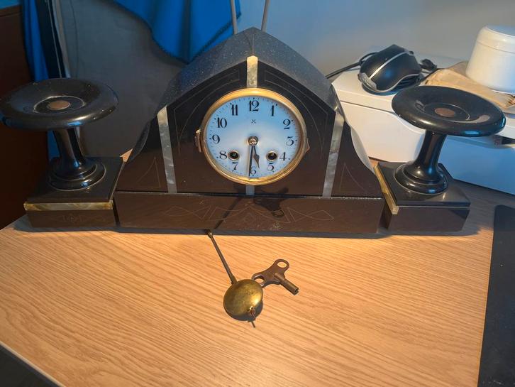 Antieke Pendule met Sleutel, Antiek en Kunst, Antiek | Klokken, Ophalen