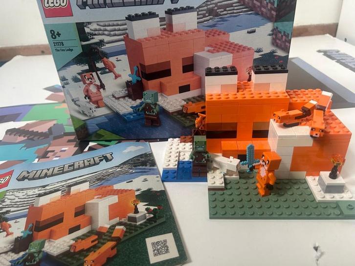 LEGO Minecraft - De Vossenburcht 21178, Kinderen en Baby's, Speelgoed | Duplo en Lego, Zo goed als nieuw, Lego, Complete set, Ophalen of Verzenden