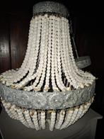Mooie kralen hanglamp, Huis en Inrichting, Lampen | Kroonluchters, Ophalen, Gebruikt, Hout, Kralen lamp