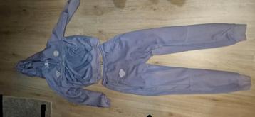 Black banana M  kleur lila beschikbaar voor biedingen