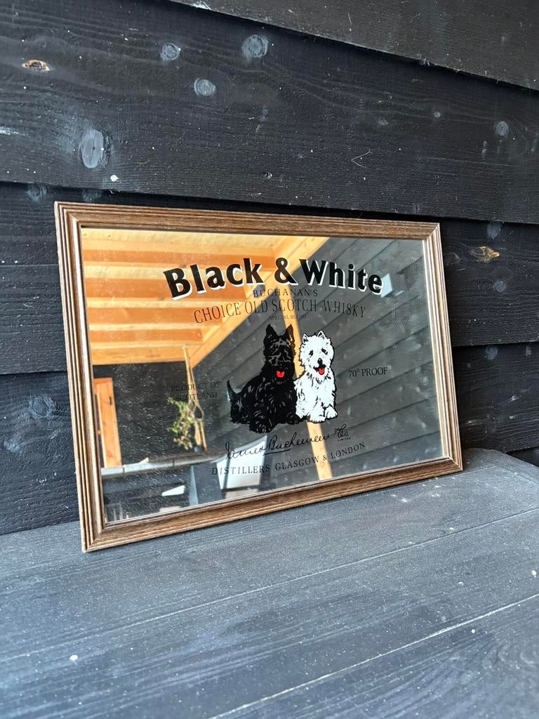 Houten reclame spiegel Black & White Whisky 48,5 x 33,5 cm, Antiek en Kunst, Antiek | Spiegels, Ophalen, Rechthoekig, Minder dan 50 cm