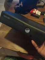 Te koop xbox360, 3 controllers en spellen, Ophalen, Gebruikt, Met 3 controllers of meer, 360 S
