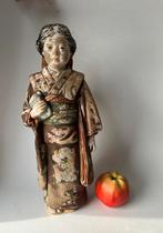 Terracotta geisha beeld, Antiek en Kunst, Ophalen of Verzenden