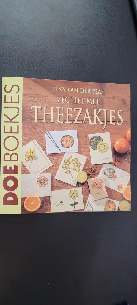 Zeg het met Theezakjes - Tiny van der Plas, Boeken, Hobby en Vrije tijd, Gelezen, Scrapbooking en Knutselen, Verzenden