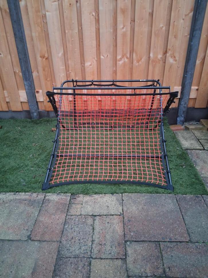 Pure2Improve Voetbal Rebounder - Skills Training, Tuin en Terras, Hangmatten, Met standaard, Inklapbaar, Opvouwbaar, Binnen, Buiten