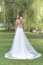 Gevraagd! Trouwjurken!, Ophalen, Zo goed als nieuw, Wit, Trouwjurk