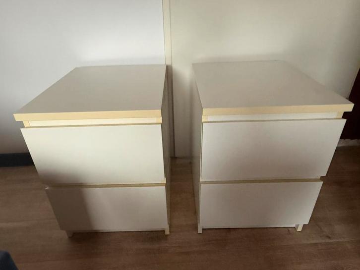 IKEA malm nachtkastjes, Huis en Inrichting, Slaapkamer | Nachtkastjes, Gebruikt, 55 tot 70 cm, Minder dan 45 cm, Ophalen