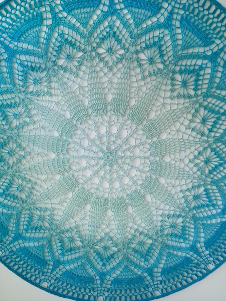 Mooie Mandala's gemaakt met verloop garen van hobbii, Hobby en Vrije tijd, Breien en Haken, Nieuw, Haken, Overige typen, Ophalen