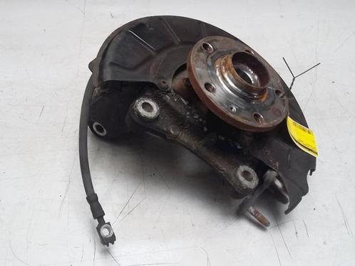Fusee houder links-voor van een Volkswagen Passat, Auto-onderdelen, Ophanging en Onderstel, Volkswagen, Gebruikt, 3 maanden garantie