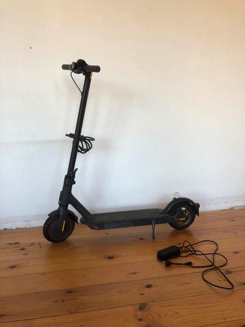 Micom Elektrische Step - Amsterdam Oost spoed! beschikbaar voor biedingen