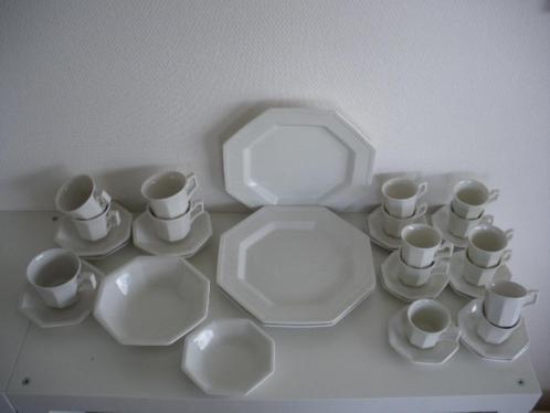 Johnson Brothers Heritage servies, Huis en Inrichting, Keuken | Servies, Zo goed als nieuw, Bord(en), Overige stijlen, Porselein