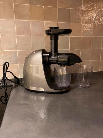 KitchenBrothers Slowjuicer  beschikbaar voor biedingen
