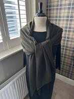 Lilytime - Luxe omslagsjaal - Groen - 225 X 39 cm - Zgan, Kleding | Dames, Lilytime, Ophalen of Verzenden, Zo goed als nieuw, Sjaal