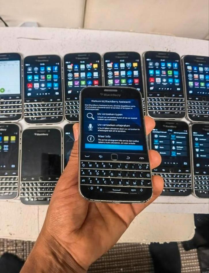 Sam, Telecommunicatie, Mobiele telefoons | Hoesjes en Frontjes | Blackberry, Ophalen of Verzenden