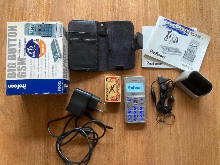 Senioren mobiele telefoon grote toetsen mobieltje PM-575, Telecommunicatie, Mobiele telefoons | Overige merken, Zo goed als nieuw