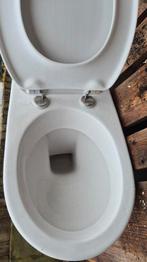 Zwevend Toilet met Bril, Ophalen, Gebruikt, Toilet