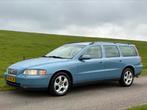 Volvo V70 2.4 D5 AUT 2006 Blauw | airco | cruise | nw apk!!!, Euro 5, 1800 kg, Beige, 179 €/maand