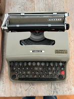 Olivetta Lettera 22 typemachine uit de jaren 50 met hoes, Diversen, Typemachines, Gebruikt, Ophalen