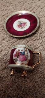 Vintage kopje op pootjes met schotel, Antiek en Kunst, Ophalen