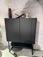 XOOON Carving highboard | Showroommodel |, Huis en Inrichting, Nieuw, Ophalen of Verzenden, Minder dan 150 cm, 150 tot 200 cm