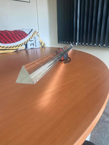 Plexiglas Acrylaat PMMA Driehoekstaf Kristal helder beschikbaar voor biedingen