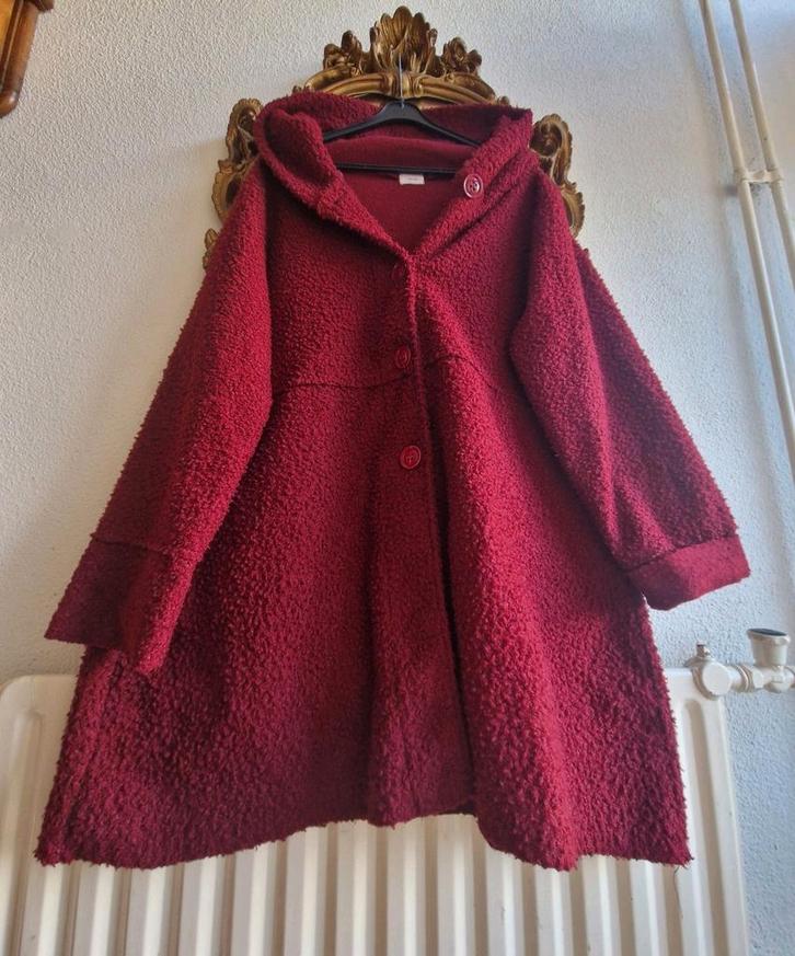 Paprika made in Italy bordeaux rood teddy warme jas capuchon, Kleding | Dames, Grote Maten, Zo goed als nieuw, Jas of Mantel, Rood