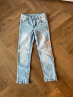 lichtblauwe Spijkerbroek jeans broek met print maat 128, Meisje, Ophalen of Verzenden, Broek, Zo goed als nieuw
