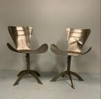 2 Unieke vintage super stoere stalen design stoelen, Huis en Inrichting, Stoelen, Ophalen of Verzenden, Metaal, Twee