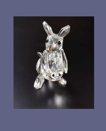 Swarovski Kangoeroe met jong met doos en certificaat   beschikbaar voor biedingen