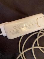 MacBook Pro Oplader, Computers en Software, Laptop-opladers, Ophalen of Verzenden, Gebruikt