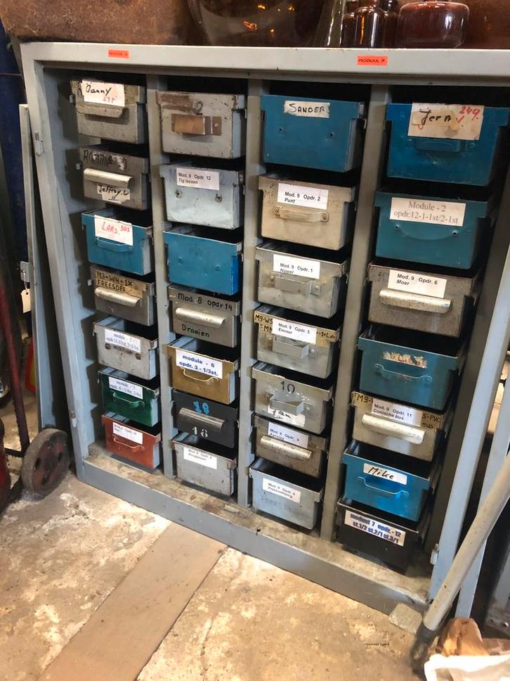 Zwaar metalen ladekast materialenkast 28 laden, Huis en Inrichting, Kasten | Ladekasten, Minder dan 100 cm, 25 tot 50 cm, Metaal