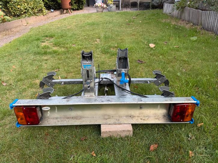 Twinny Load Plus Fietsendrager. Alle typen cranks, Auto diversen, Fietsendragers, Gebruikt, Trekhaakdrager, 2 fietsen, Ophalen