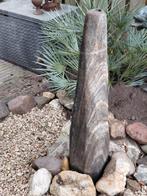 Natuurstenen obelisk, waterornament, Tuin en Terras, Ophalen, Gebruikt, Vijverrand