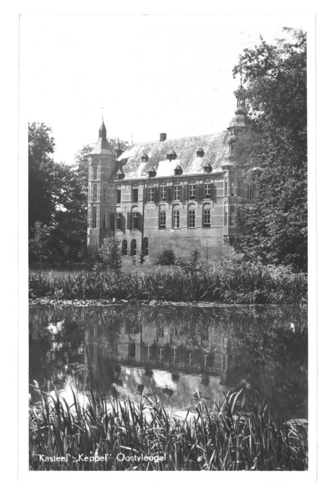 990476 Laag Keppel 1952 Gld Kasteel Keppel Gelopen met, Verzamelen, Ansichtkaarten | Nederland, Gelopen, Gelderland, 1940 tot 1960