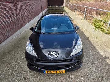 Peugeot 207 1.4 16V 5DRS 2007 Zwart Komt met nieuwe apk. beschikbaar voor biedingen
