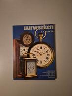 Uurwerken van A.A. De Boer - Boek over klokken en horloges, Ophalen of Verzenden