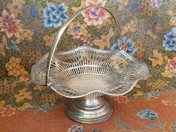 Mooie antieke silverplate schaal uit Engeland 26 cm. beschikbaar voor biedingen