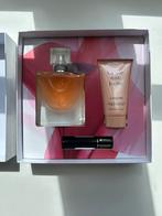 La Vie Est Belle 50ml parfum + bodylotion + mascara, Verzamelen, Parfumverzamelingen, Ophalen of Verzenden, Nieuw, Parfumfles