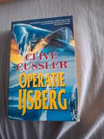 Clive Cussler - Operatie IJsberg, Ophalen of Verzenden, Zo goed als nieuw, Nederland, Clive Cussler