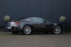 Aston Martin V8 Vantage | Handbak 6 | Youngtimer | BTW-auto, Achterwielaandrijving, Bedrijf, Handgeschakeld, Grijs