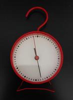 2x Ikea (Tafel/Hang) Klok - SNIFFA - Rood, Ophalen of Verzenden, Zo goed als nieuw, Analoog, Overige typen