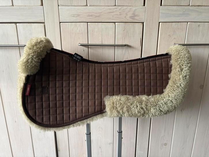Lemieux zadelonderlegger bont maat L in hele goede staat!, Dieren en Toebehoren, Paarden en Pony's | Dekens en Dekjes, Zo goed als nieuw