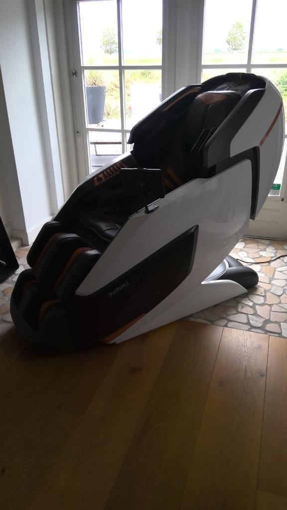 Casada/komoder titan massagestoel met garantie, Sport en Fitness, Massageproducten, Zo goed als nieuw, Massagestoel of Kussen