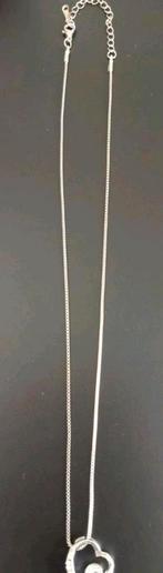 Nieuw laatste mooie set,oorbellen en ketting, Ophalen of Verzenden, Nieuw, Zilver, Verstelbaar